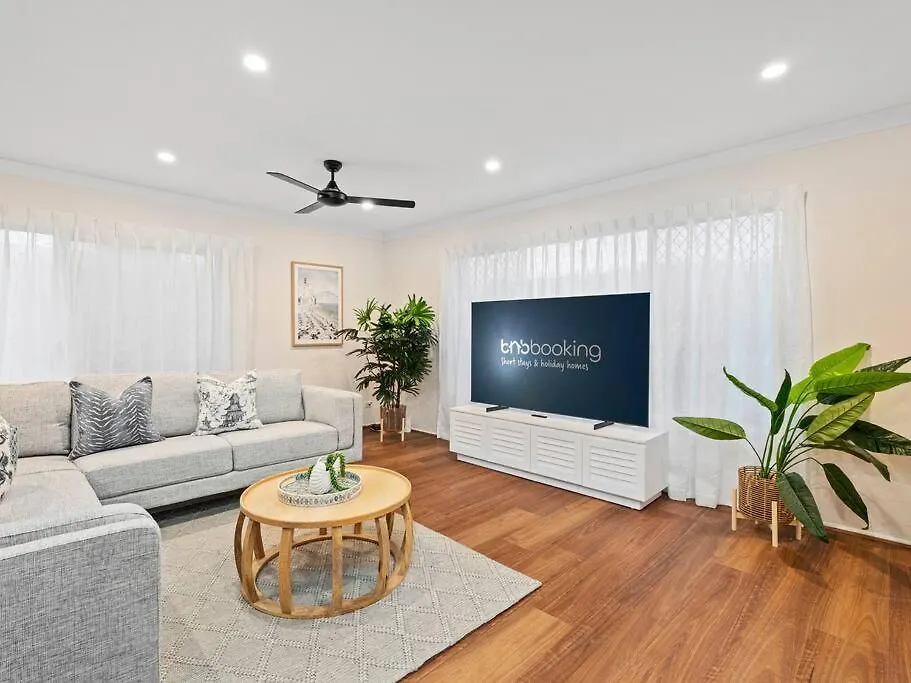 Southport Oasis 6Br Pool Central Villa Gold Coast 0*,  Australia