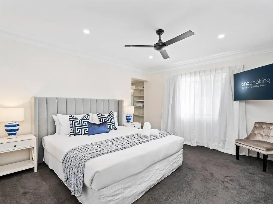 Southport Oasis 6Br Pool Central Villa Gold Coast