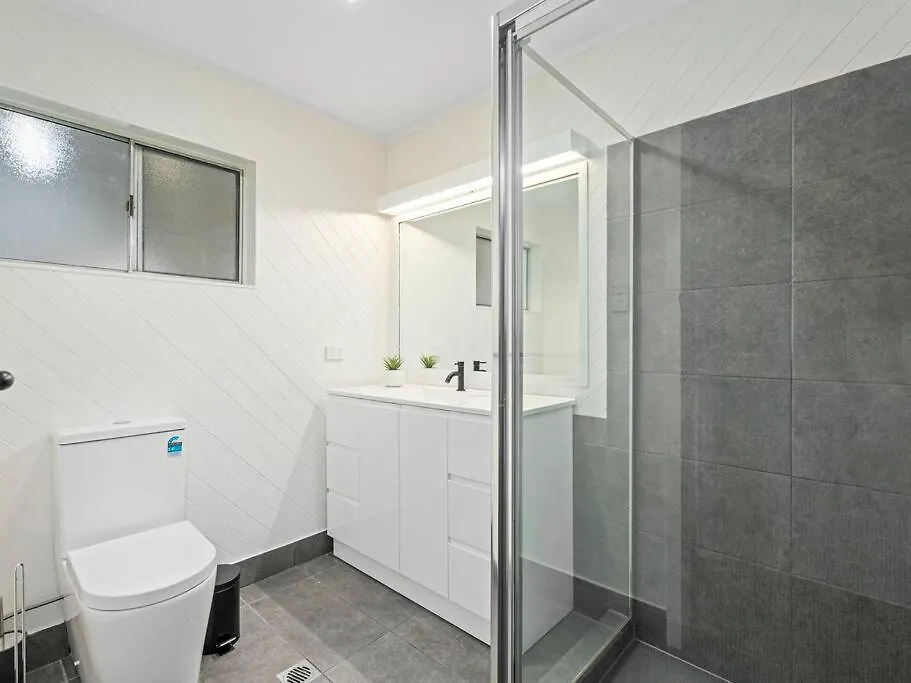 Southport Oasis 6Br Pool Central Villa Gold Coast